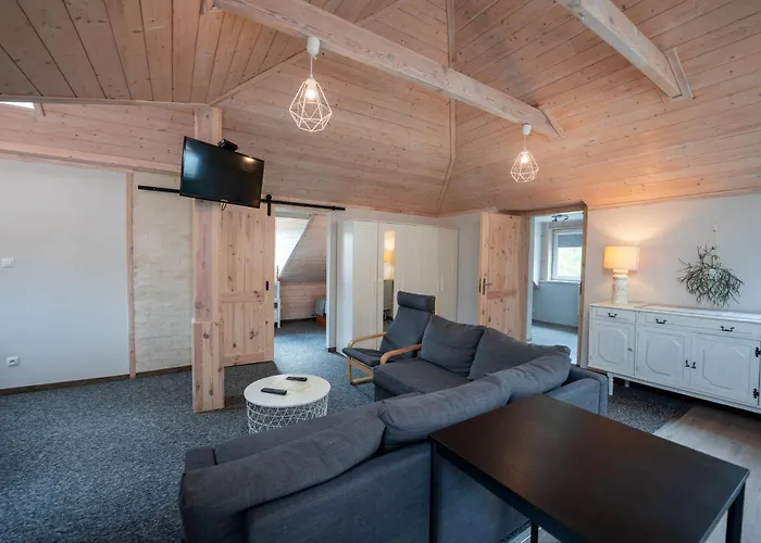 Lägenhet 3-cie Pietro Polanica-Zdrój